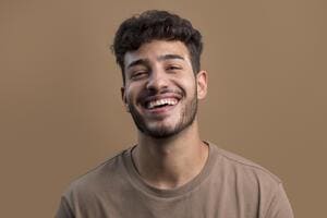 portrait-happy-smiley-man